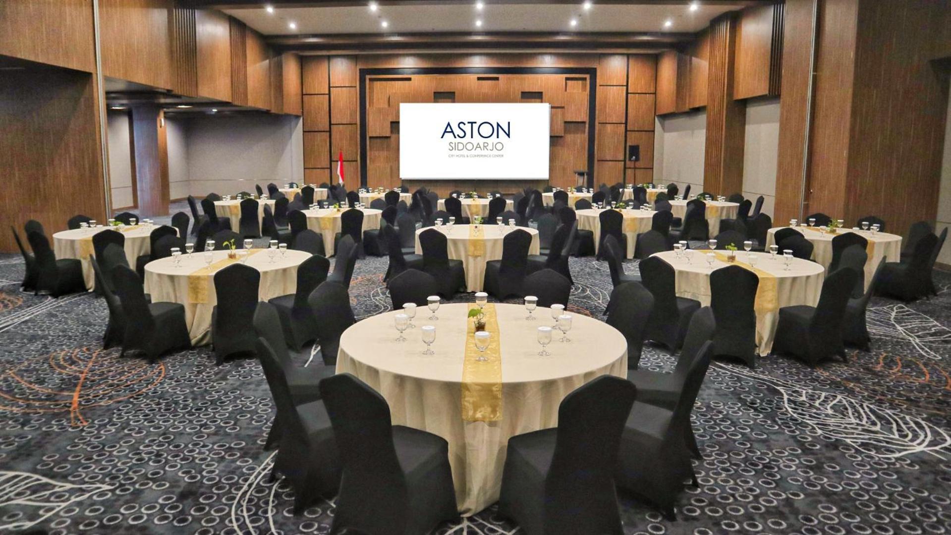 Aston Sidoarjo City Hotel & Conference Center Exterior photo